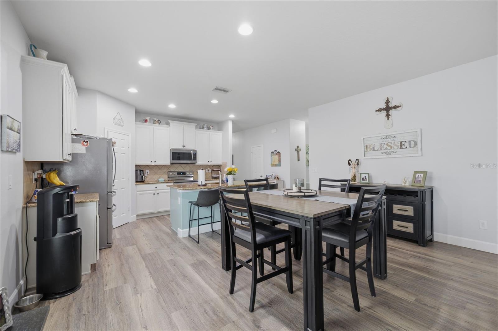 2814 Maple Brook Loop Property Photo 10