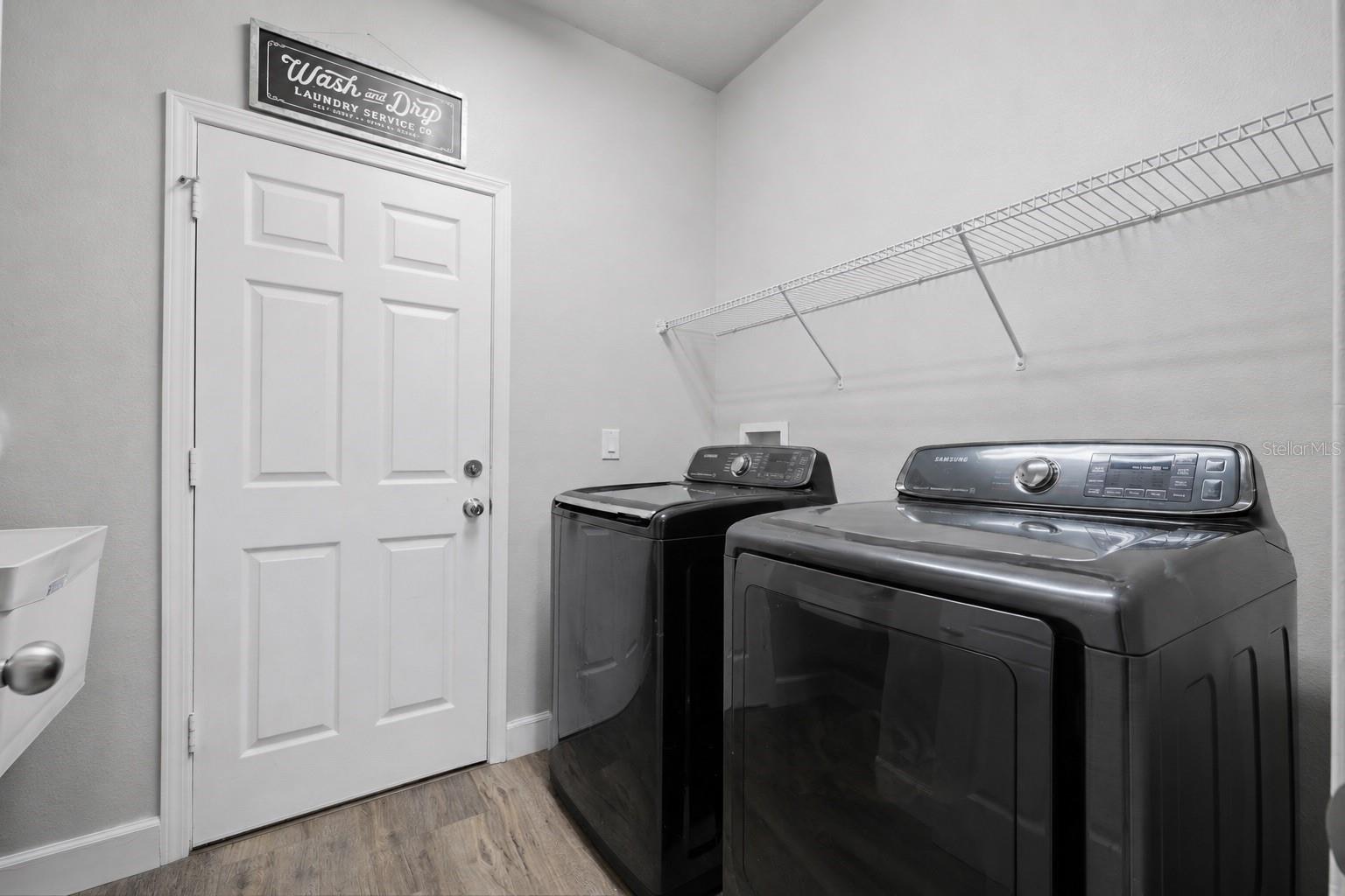 2814 Maple Brook Loop Property Photo 26