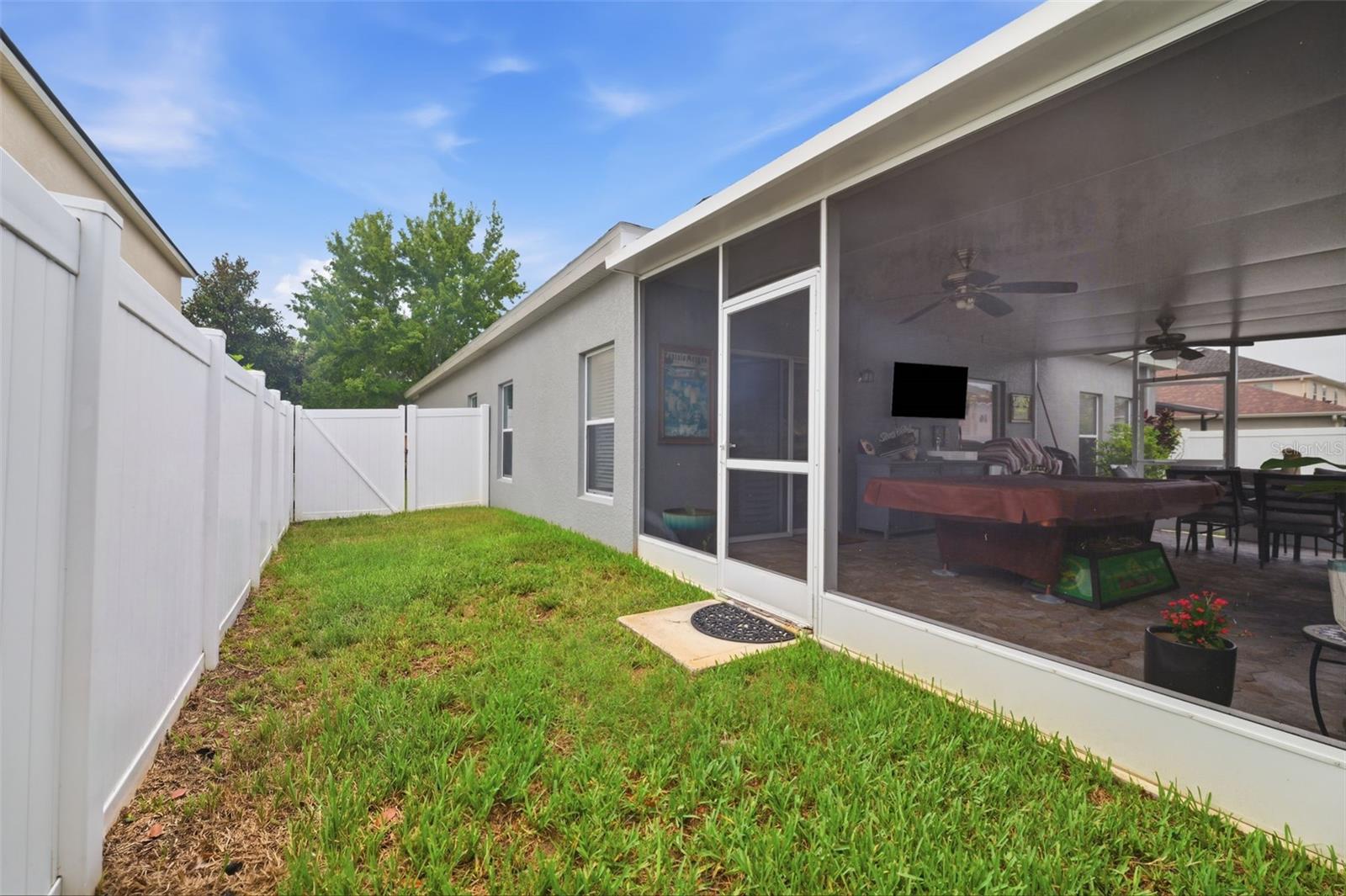2814 Maple Brook Loop Property Photo 32