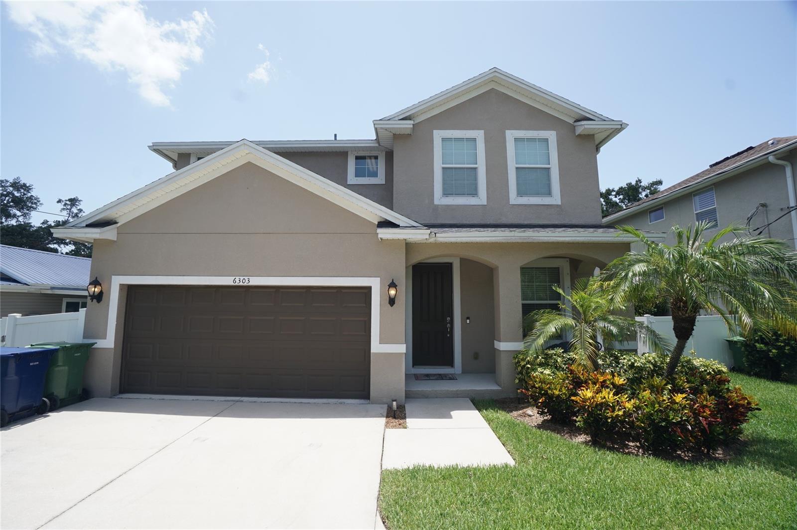 6303 S MACDILL AVE Property Photo 1