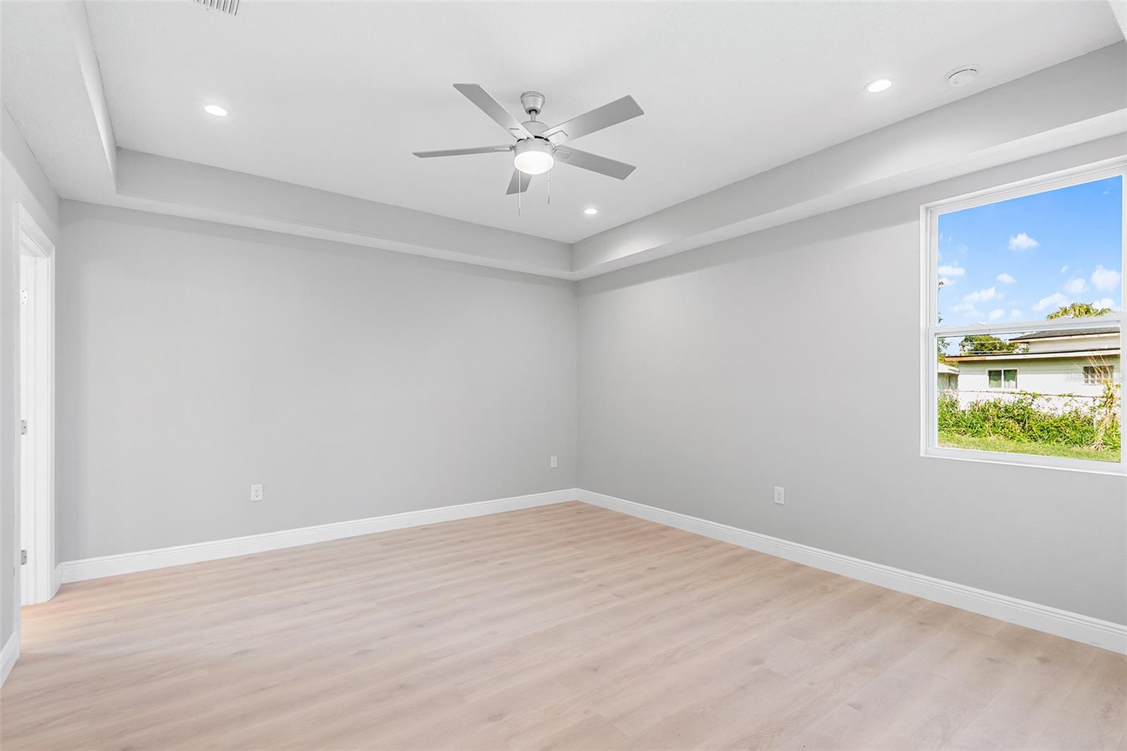 2519 Avenue E Sw Property Photo 11