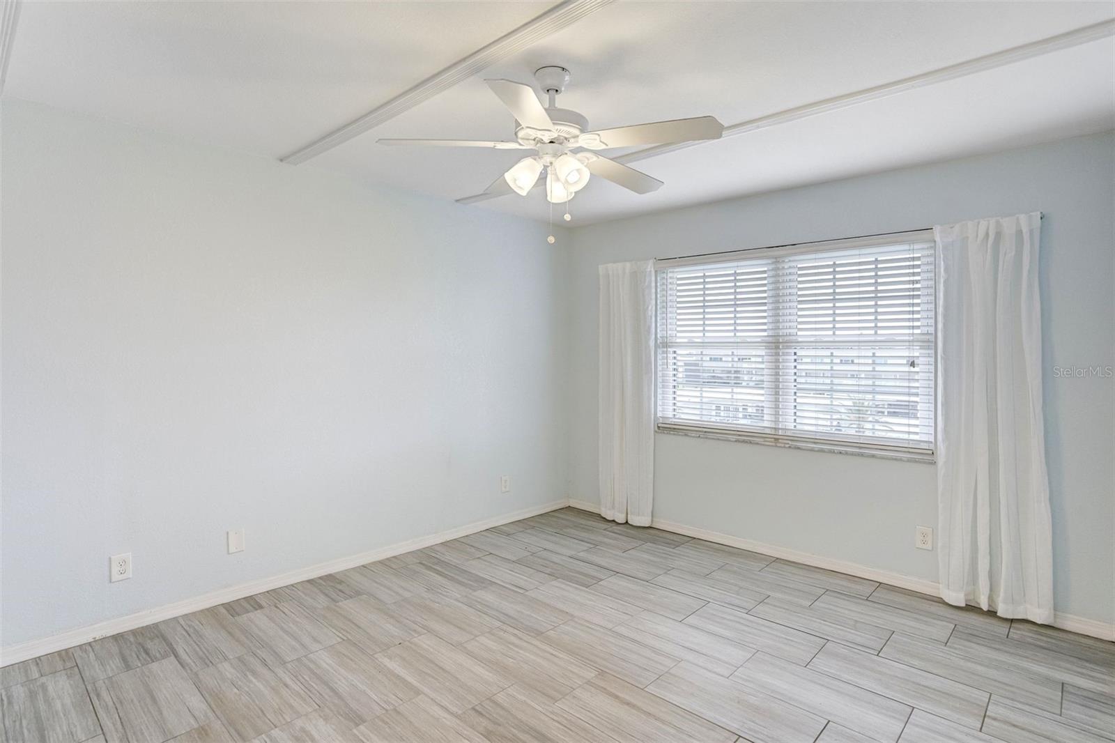 460 S Paula Dr #108 Property Photo 17