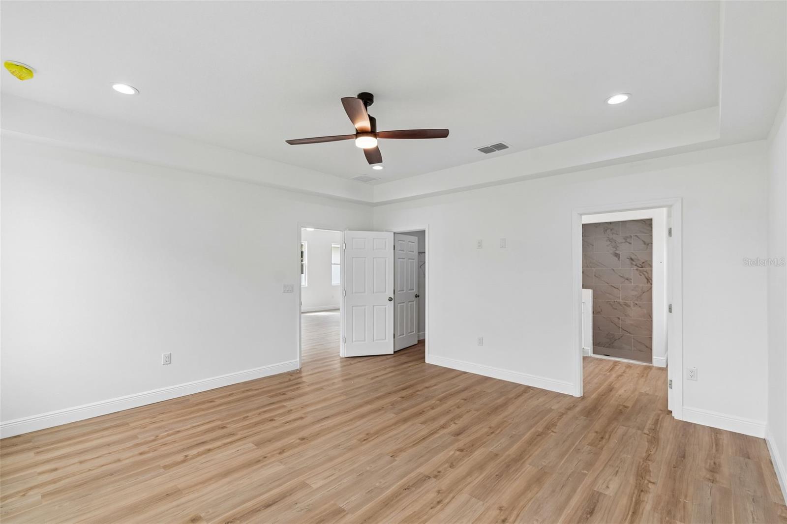 2523 Avenue E Sw Property Photo 25