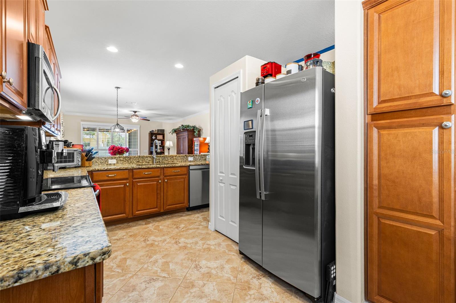 9524 Trumpet Vine Loop Property Photo 6