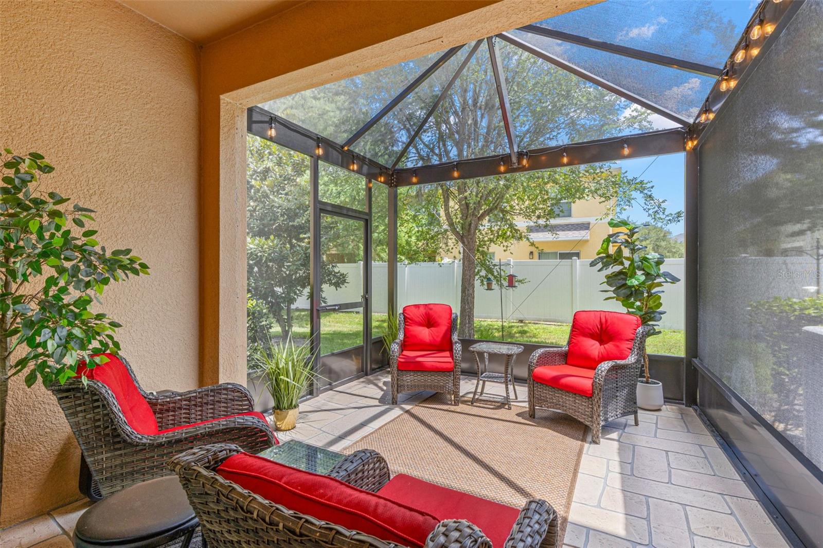 9524 Trumpet Vine Loop Property Photo 15