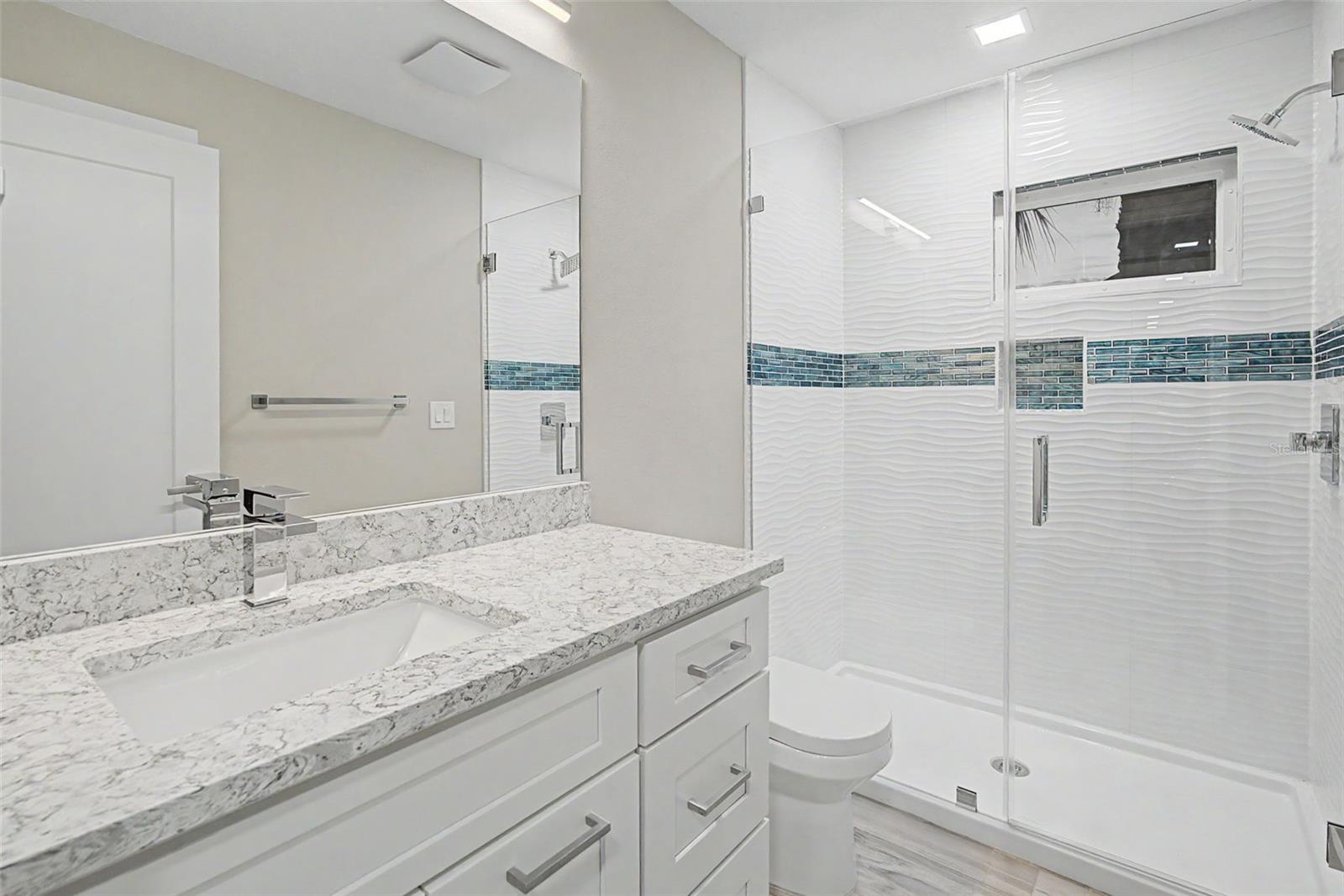 728 Spanish Main Dr Property Photo 18