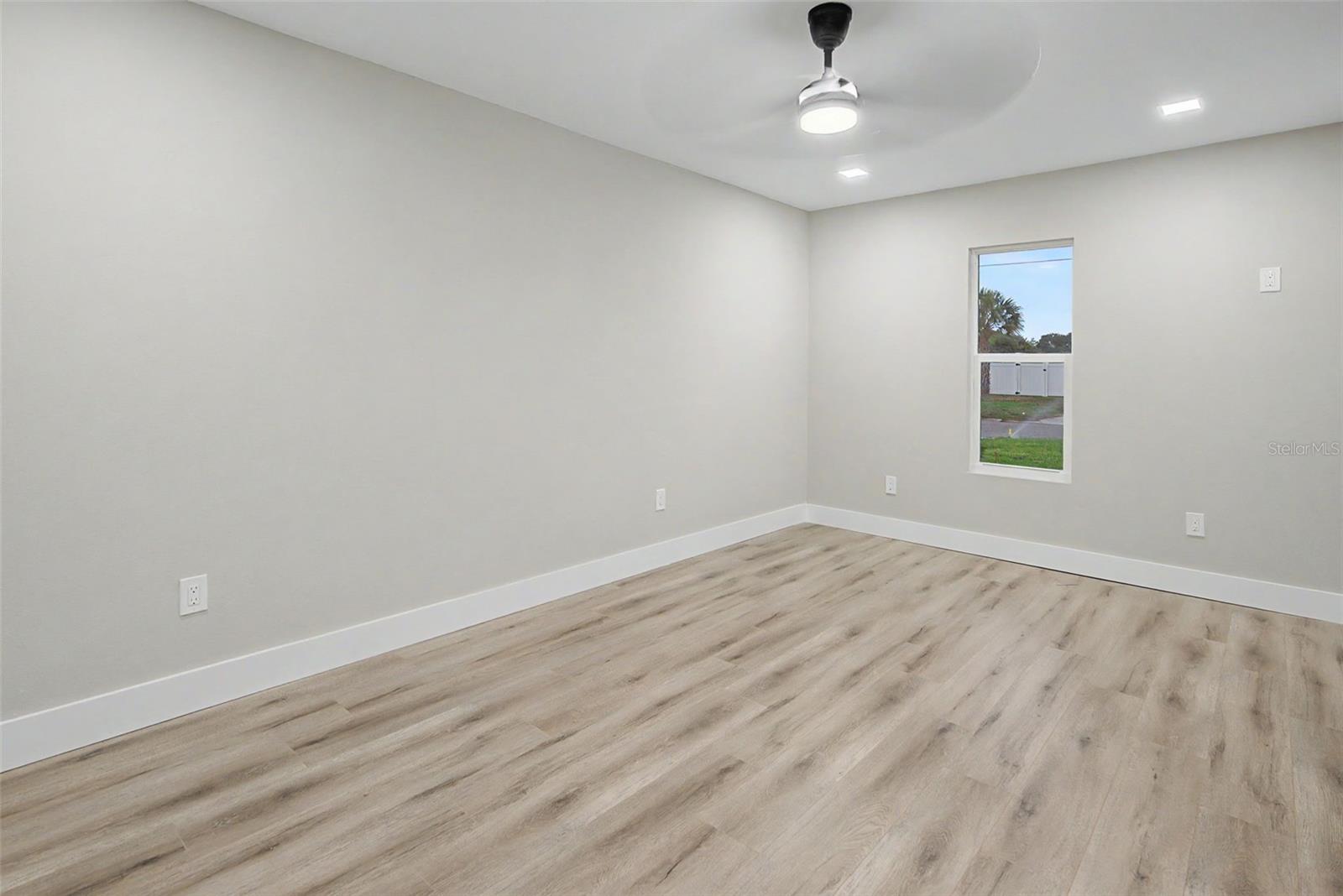 728 Spanish Main Dr Property Photo 64