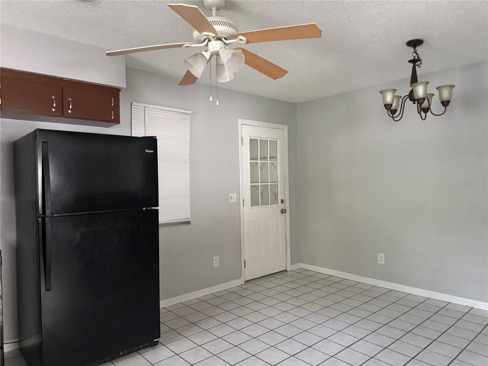 39648 Meadowood Loop Property Photo 11