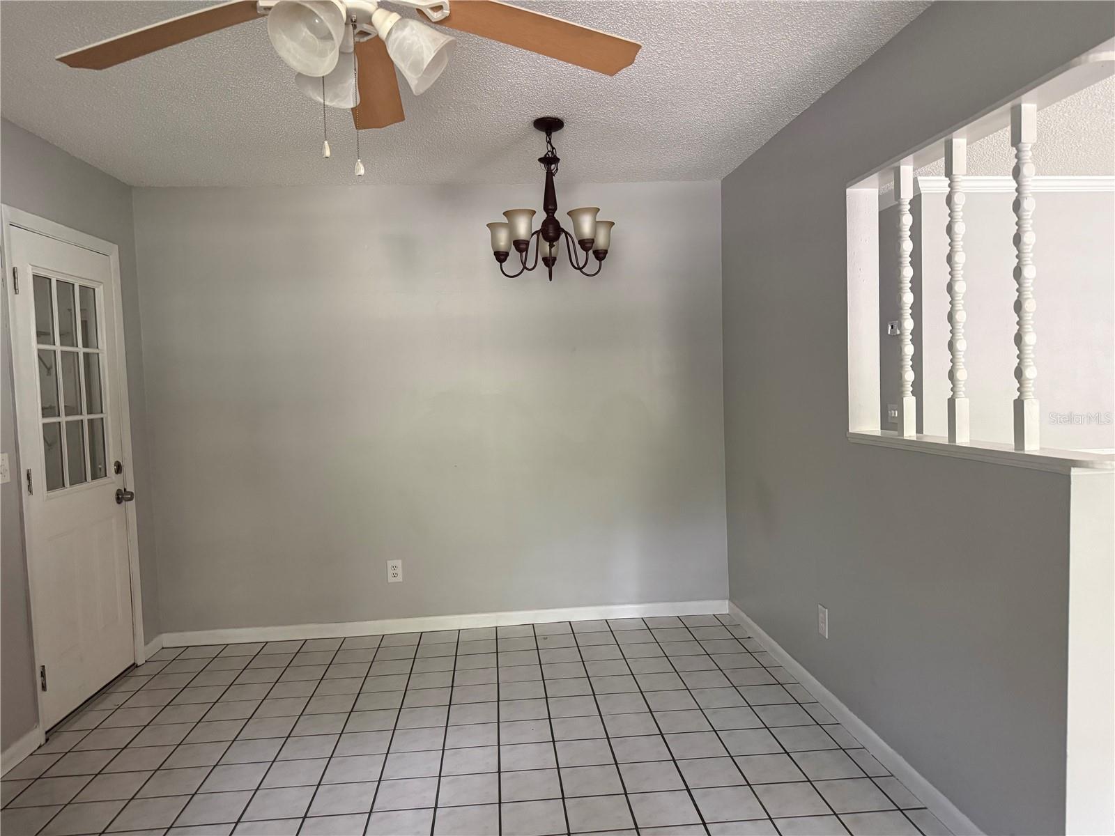 39648 Meadowood Loop Property Photo 12