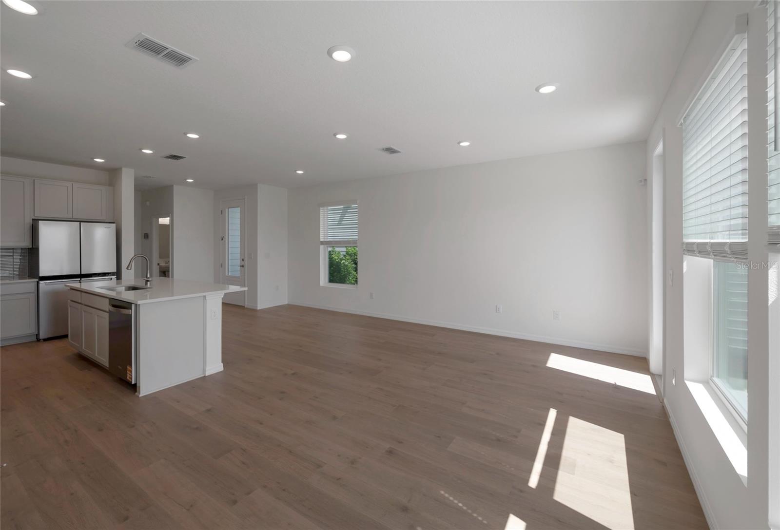 6412 Jensen View Ave Property Photo 7