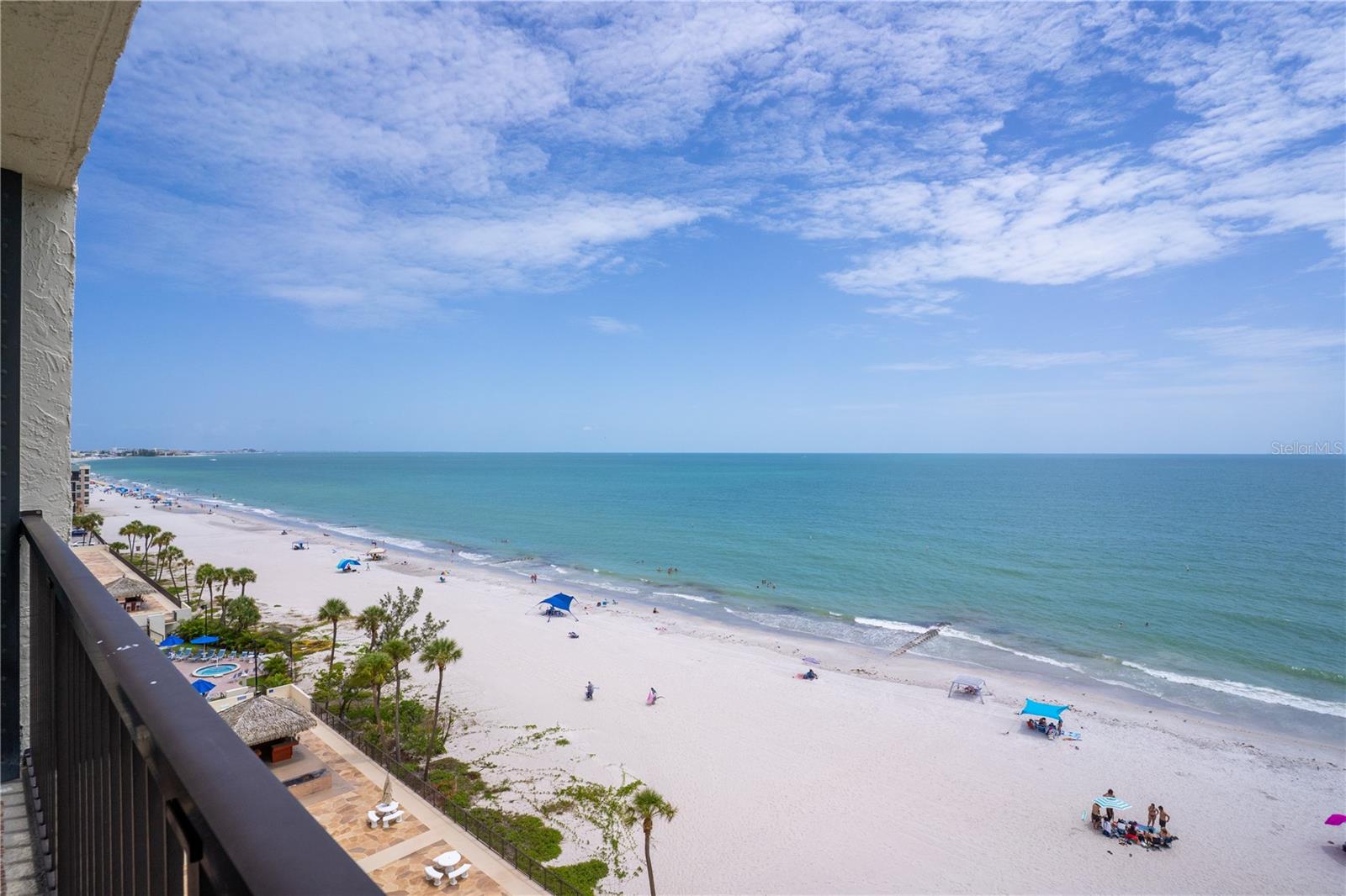 15000 Gulf Blvd #907 Property Photo 3