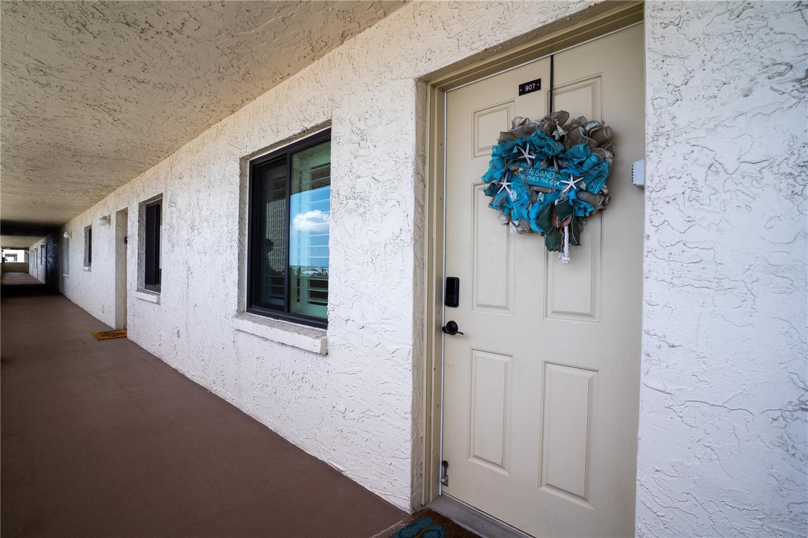 15000 Gulf Blvd #907 Property Photo 5