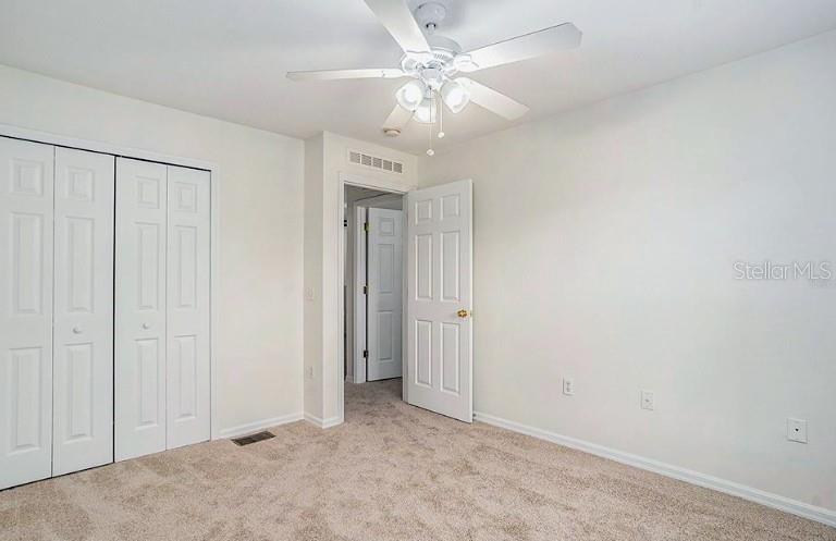9836 Ashburn Lake Dr Property Photo 15