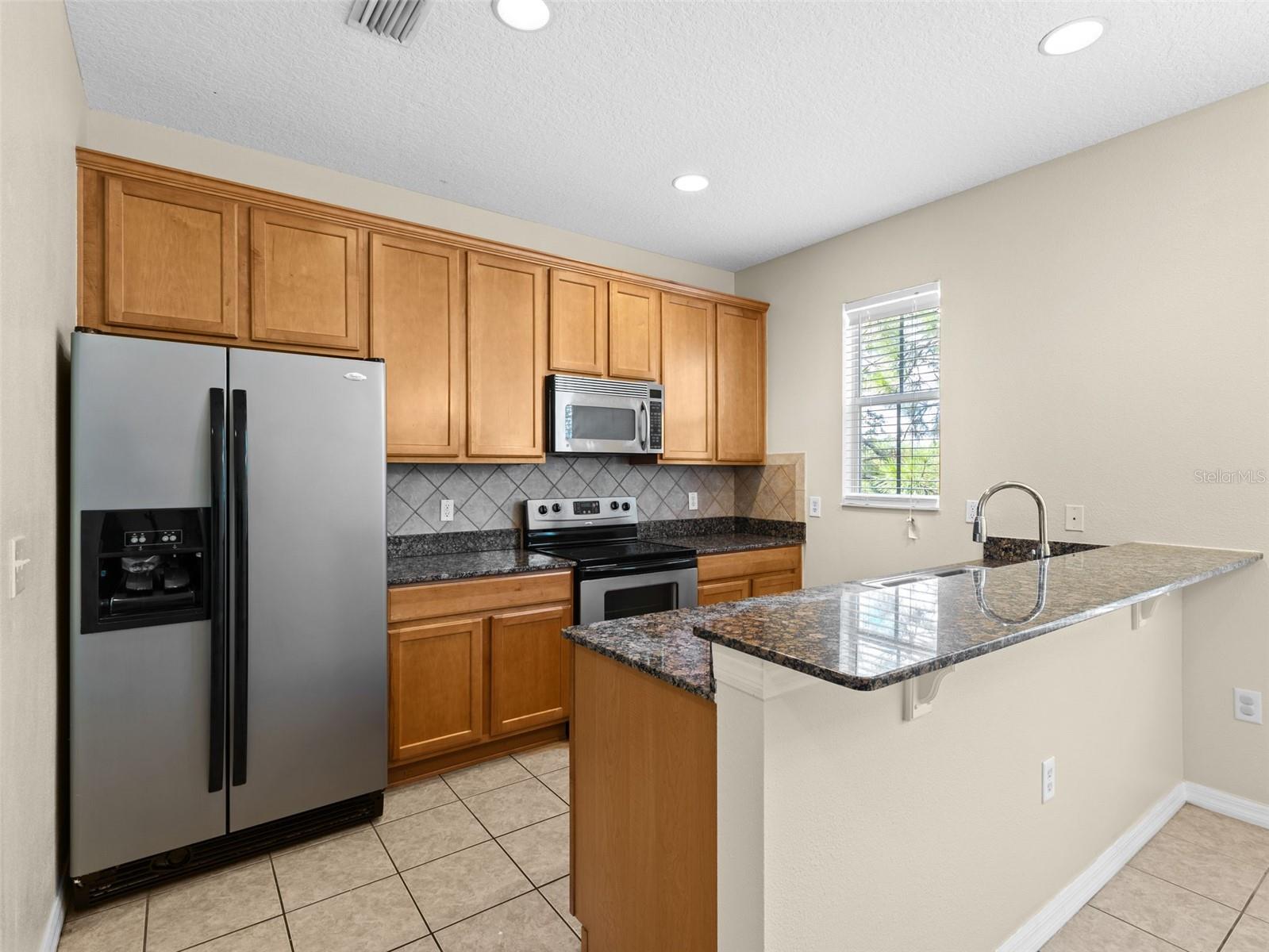 2412 Middleton Grove Dr Property Photo 8