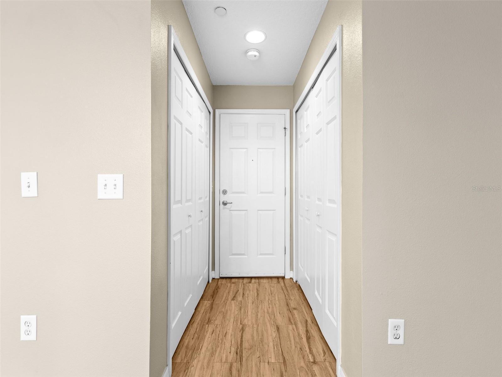 2412 Middleton Grove Dr Property Photo 25