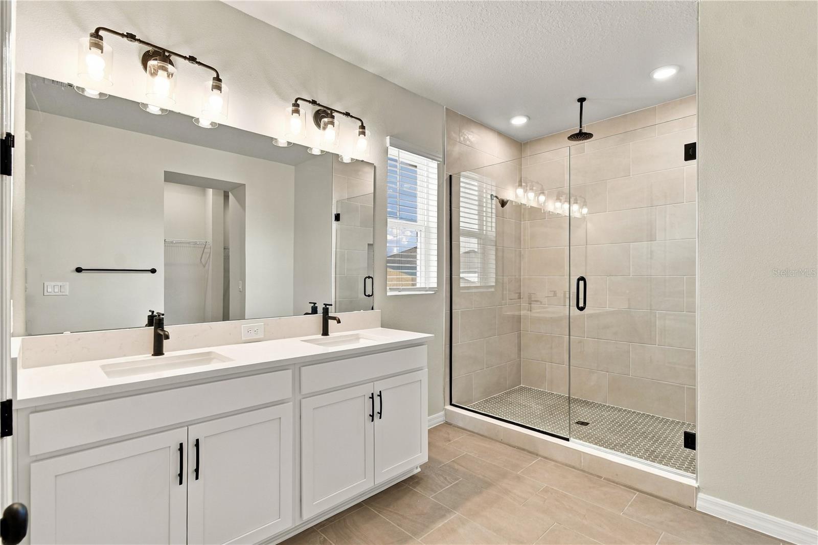 5831 Native Oak St Property Photo 14