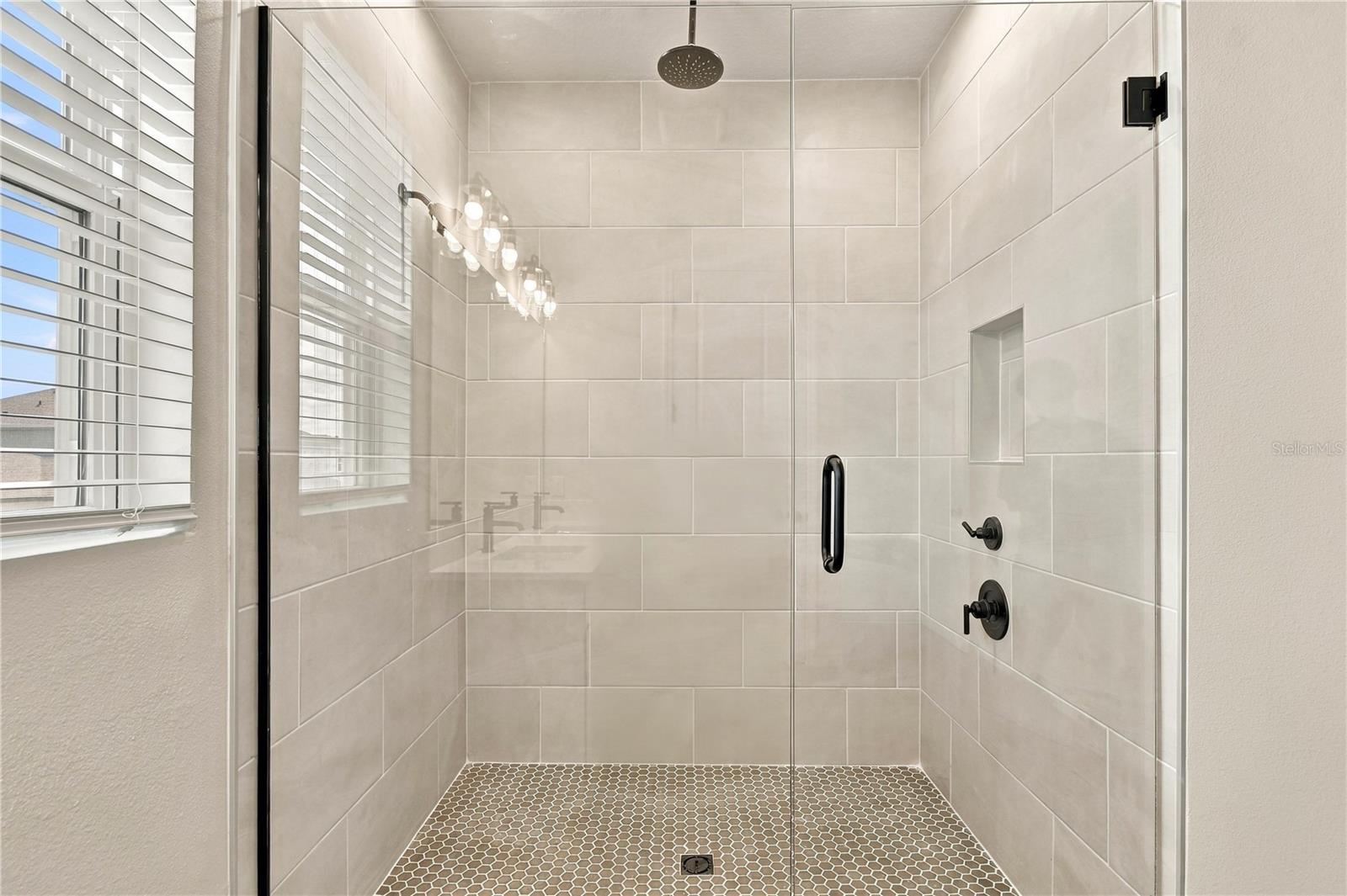 5831 Native Oak St Property Photo 15