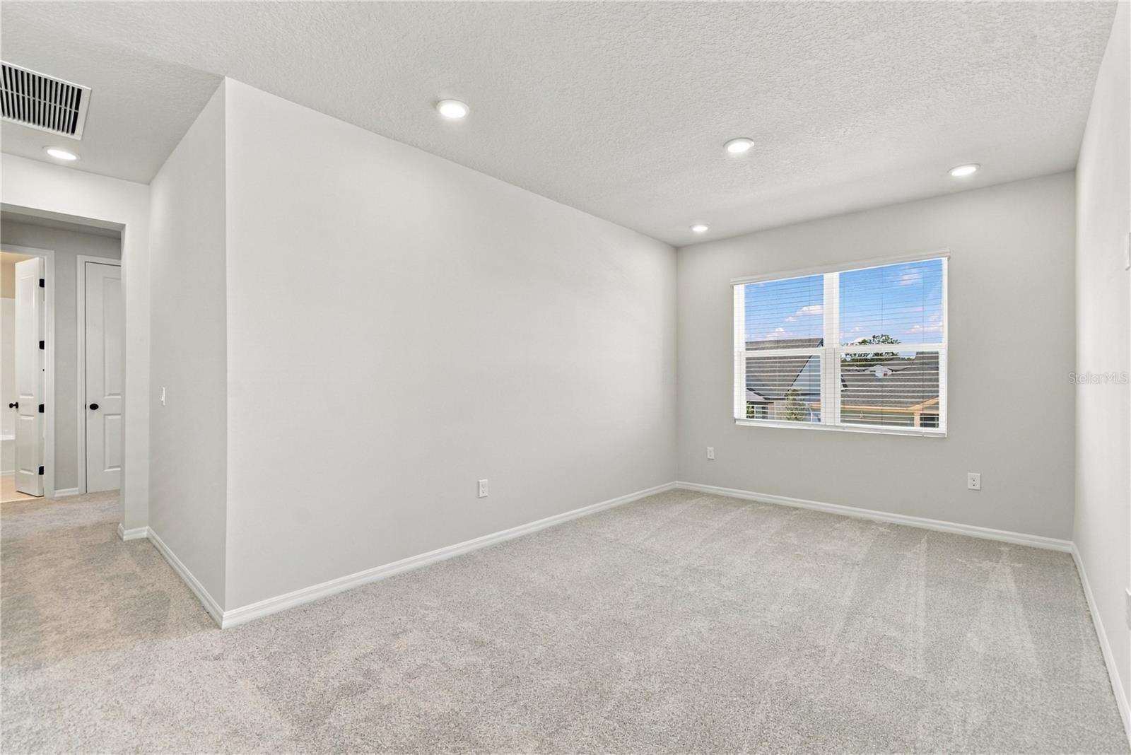 5831 Native Oak St Property Photo 17