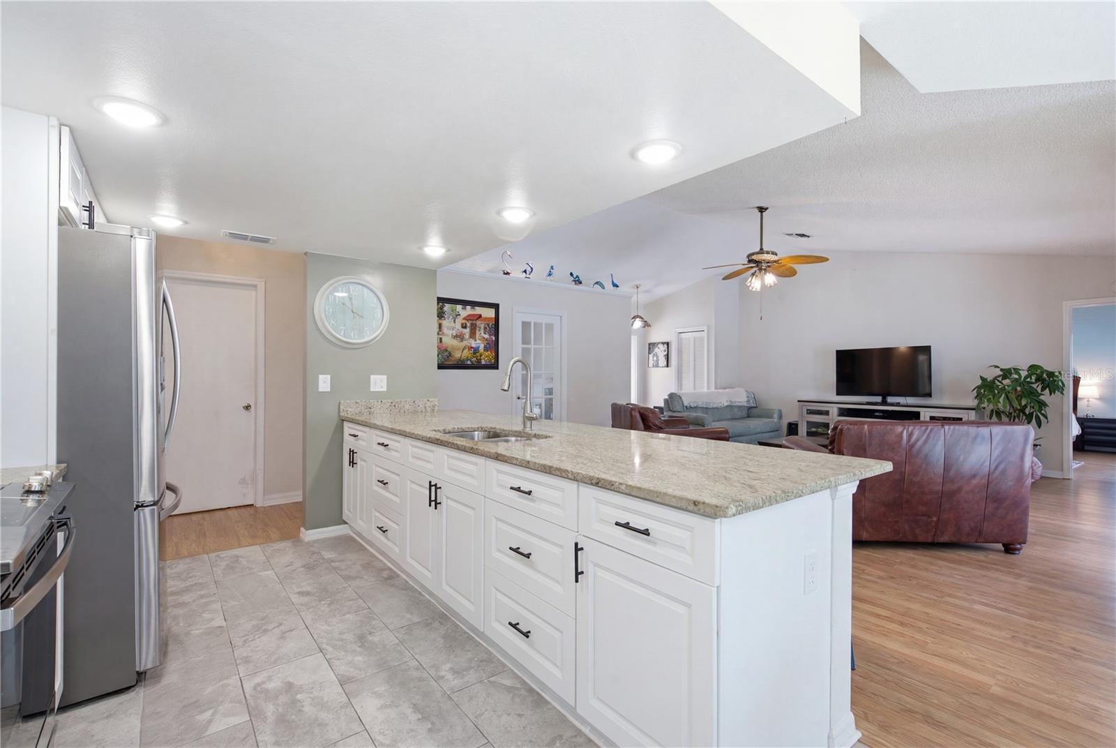 13220 Linden Dr Property Photo 12