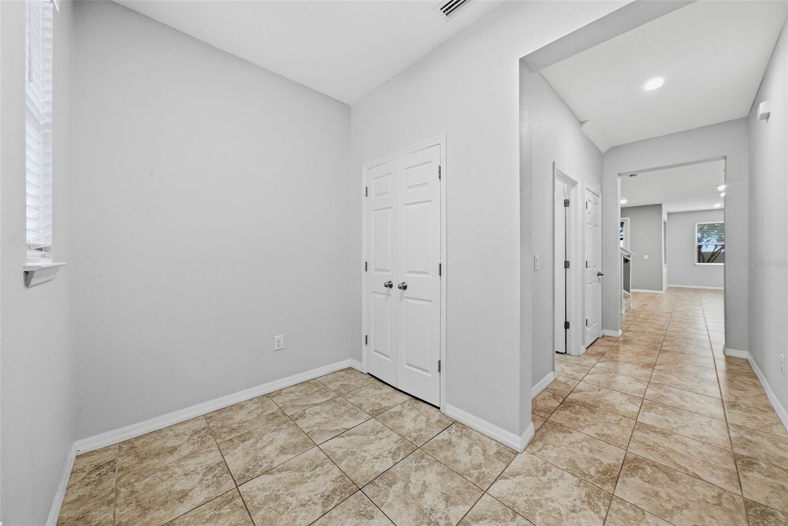 18924 Ulmus St Property Photo 7