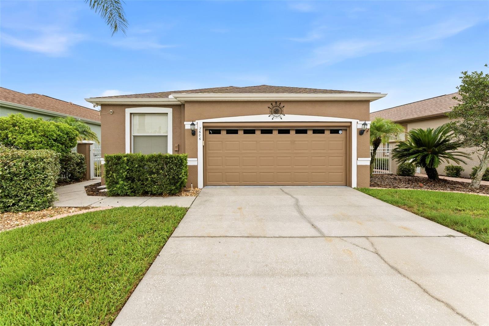 7606 Berna Ln Property Photo 4