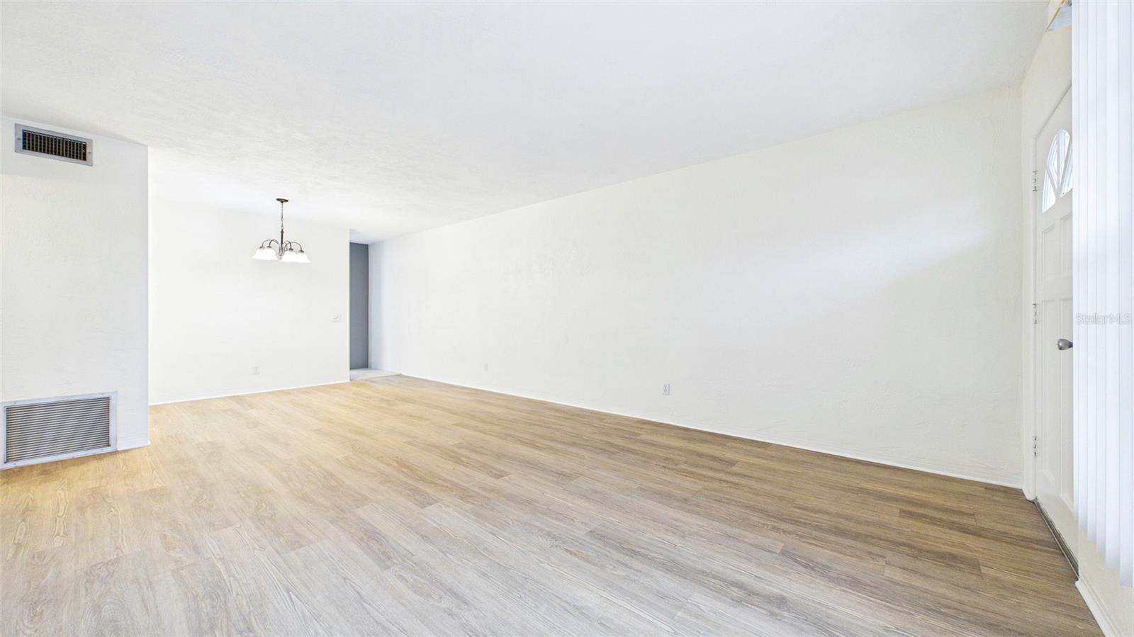 2454 Australia Way E #32 Property Photo 12