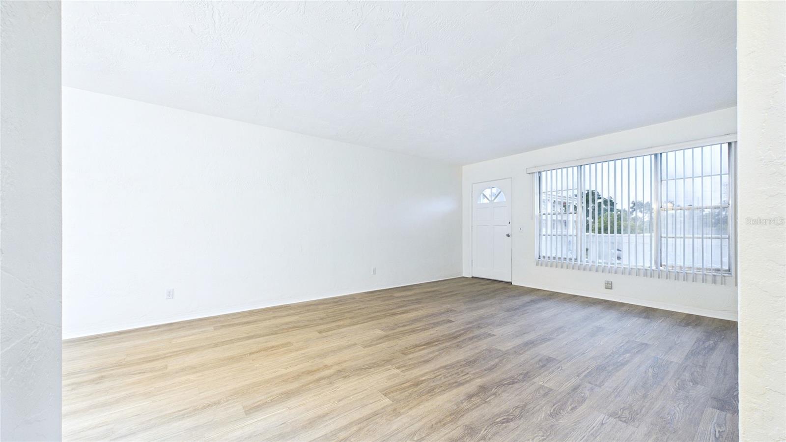 2454 Australia Way E #32 Property Photo 14