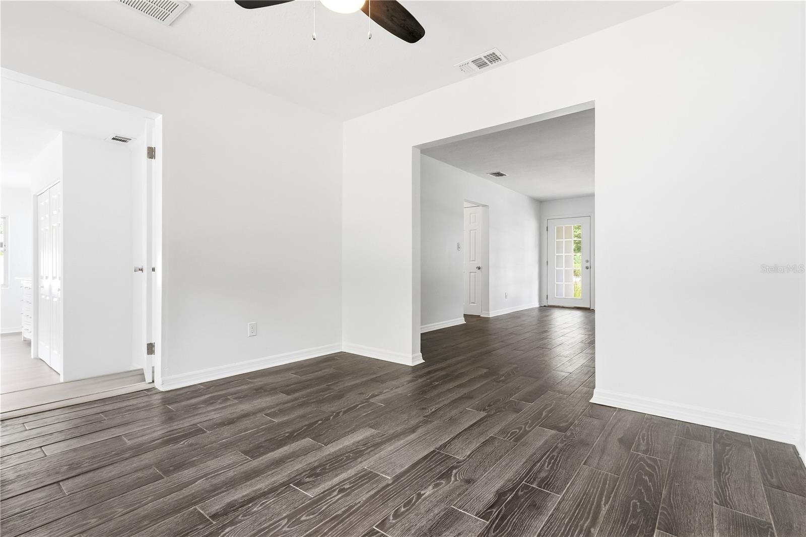 10 S Orion Ave Property Photo 22