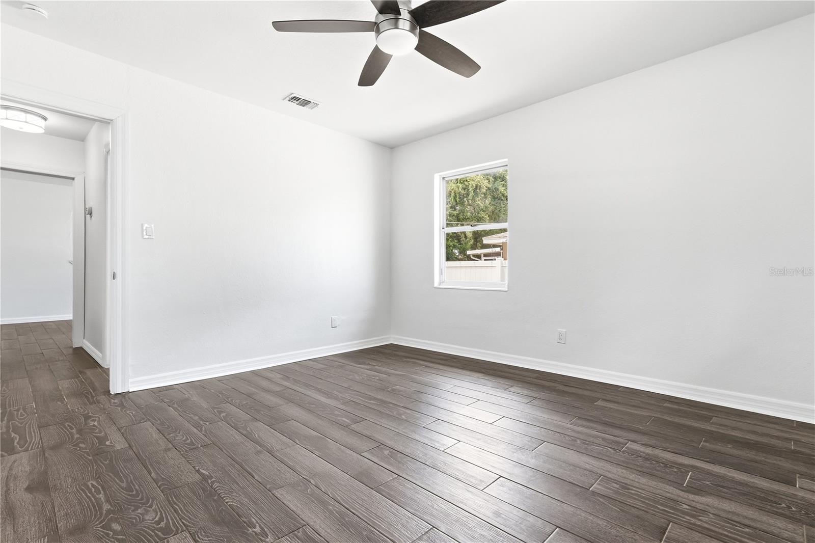 10 S Orion Ave Property Photo 32