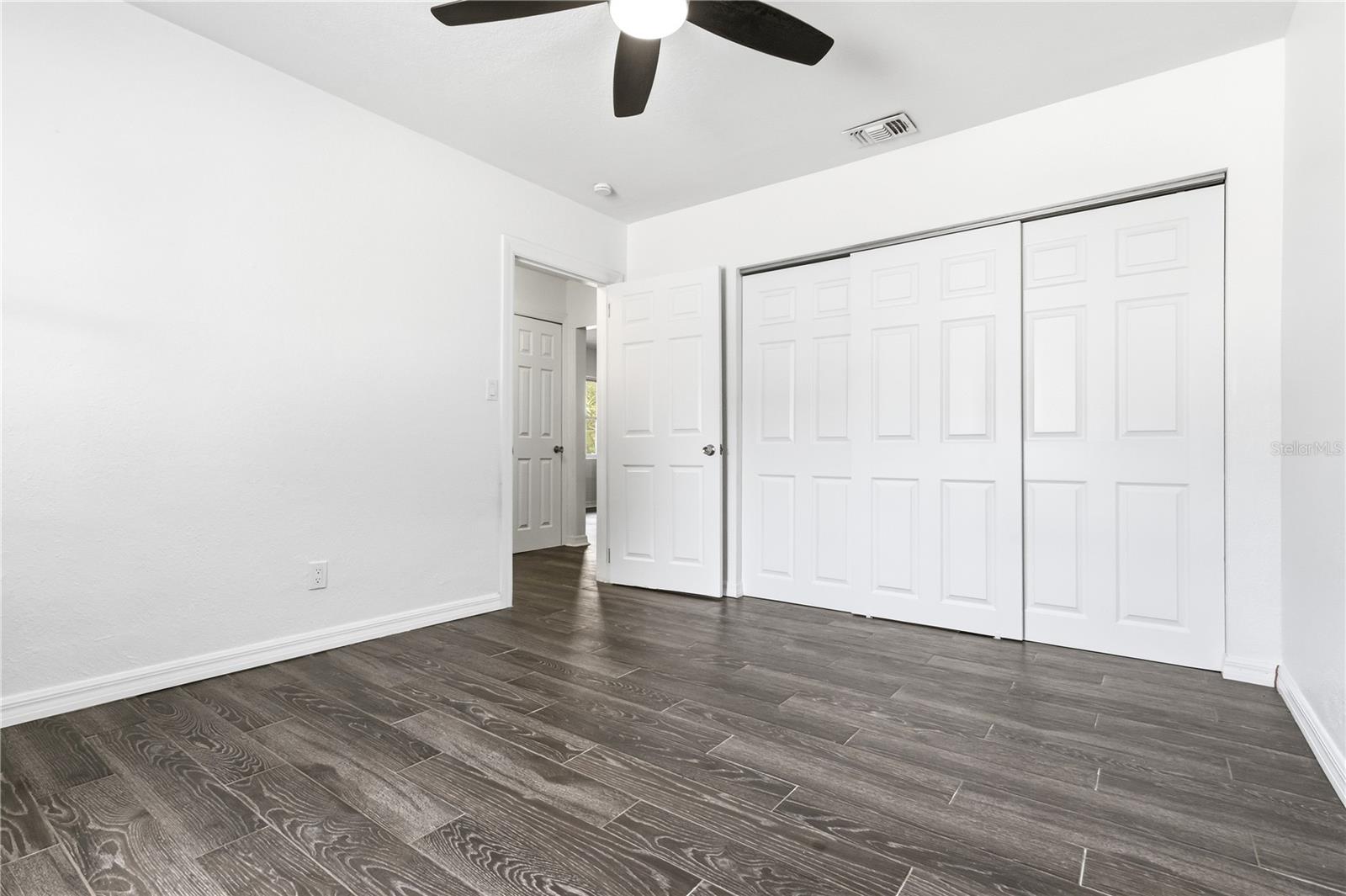 10 S Orion Ave Property Photo 39
