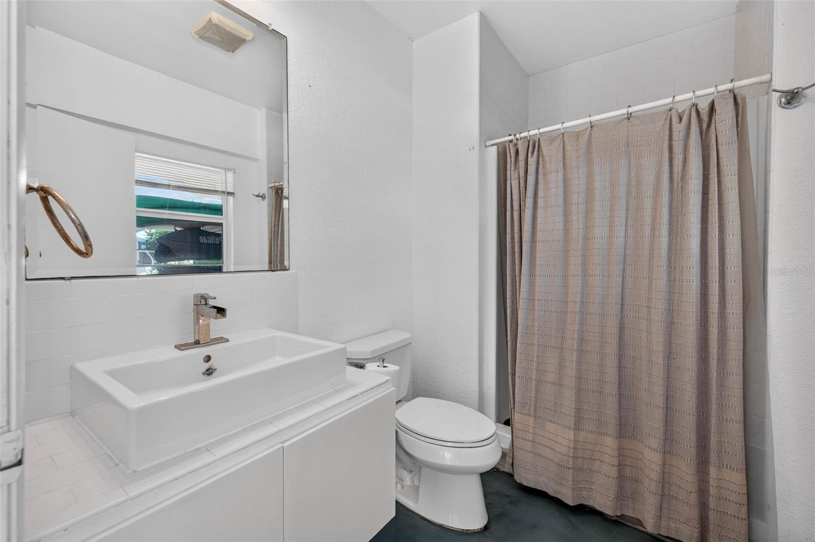 113 7th St E Property Photo 55