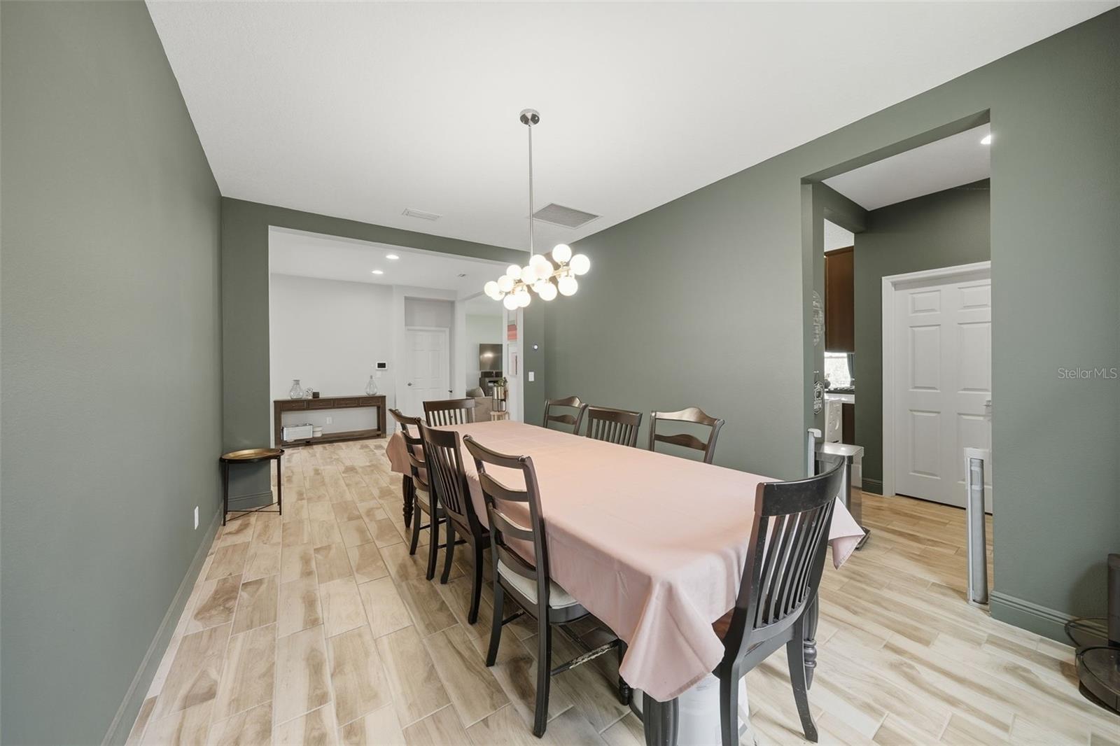 4801 Ballantrae Blvd Property Photo 15