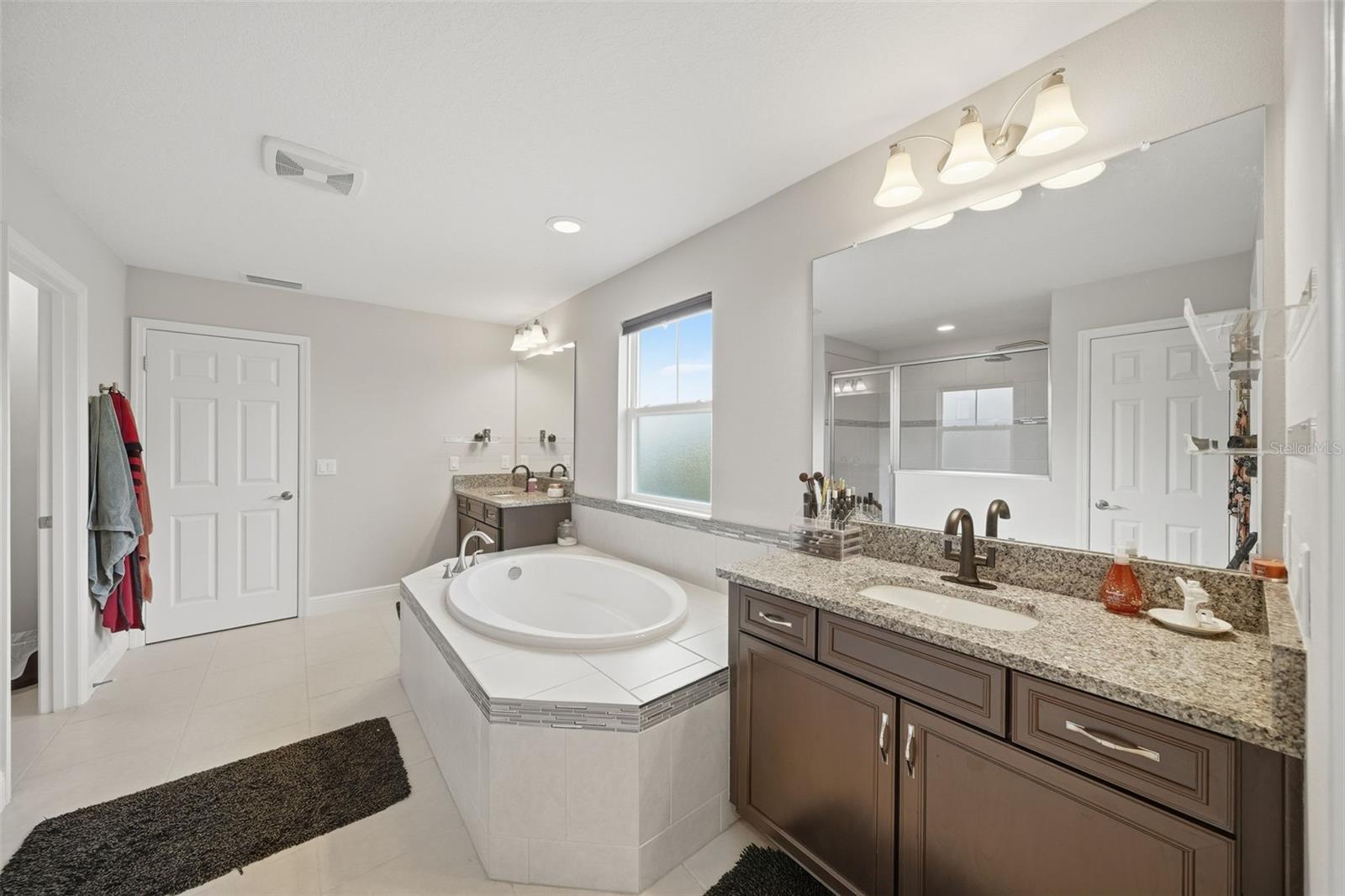 4801 Ballantrae Blvd Property Photo 37