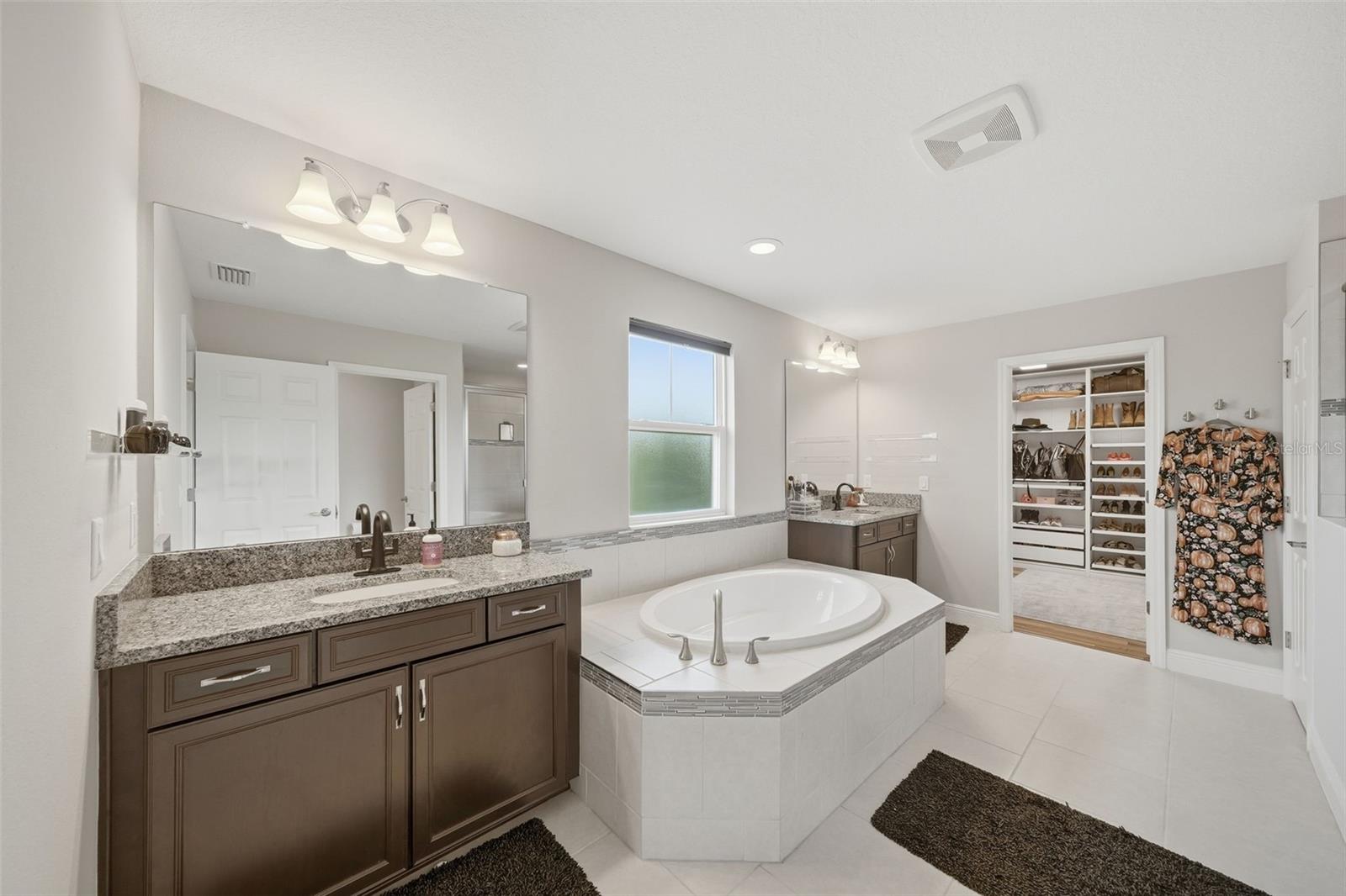 4801 Ballantrae Blvd Property Photo 41
