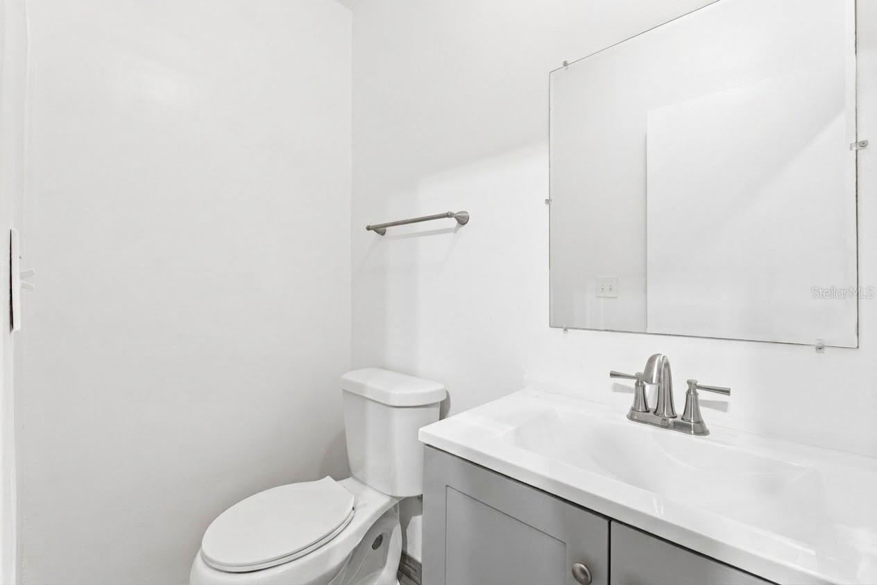 2048 Jefferson Ave Property Photo 19