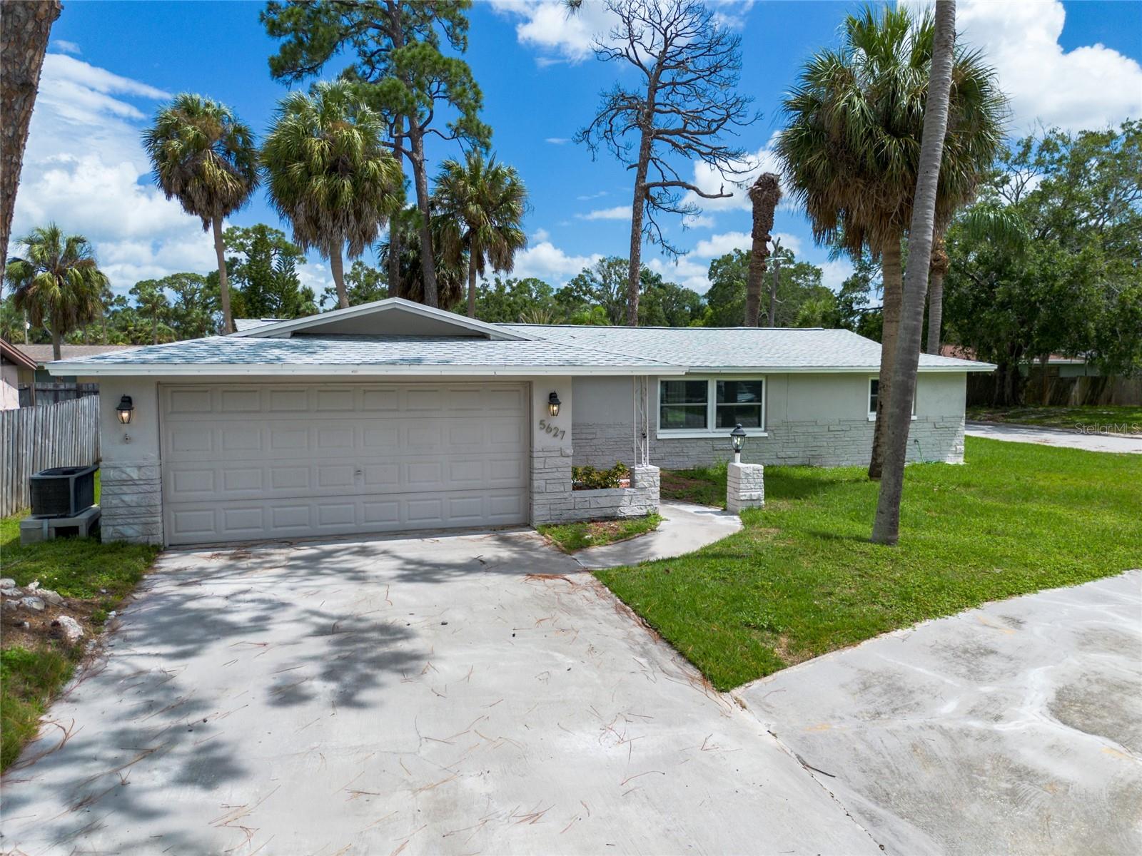 5627 Berlin Dr Property Photo 4
