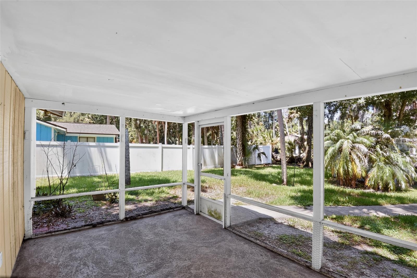 408 Palm Ave Property Photo 35