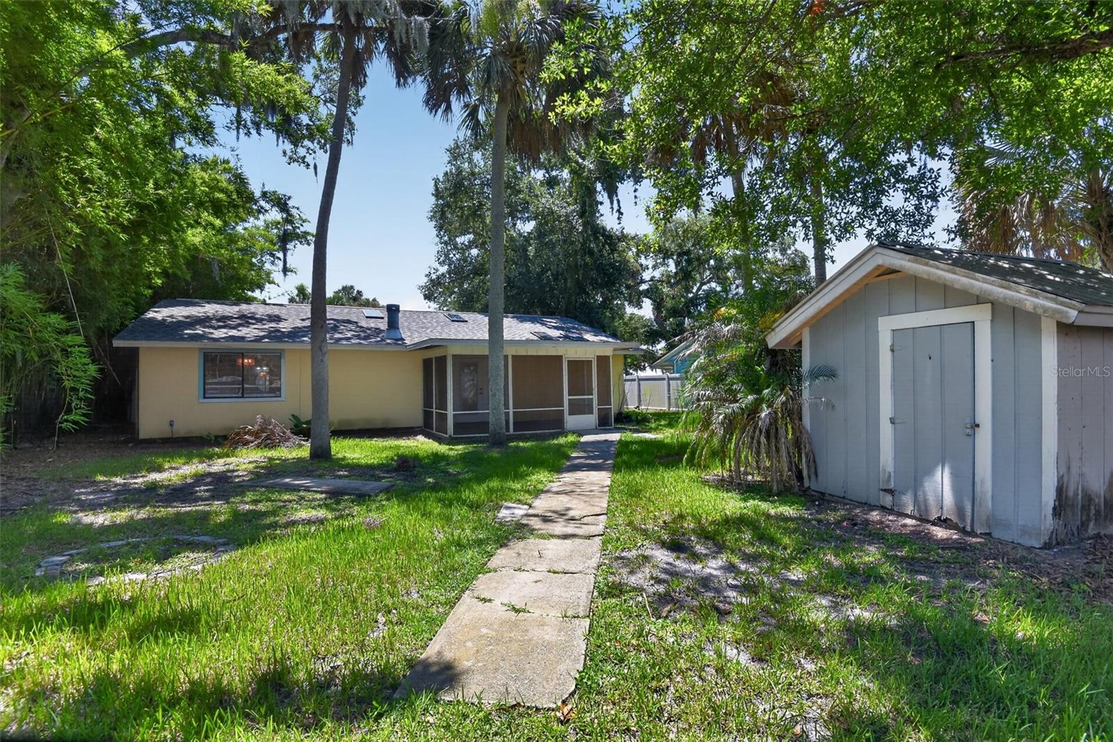 408 Palm Ave Property Photo 38