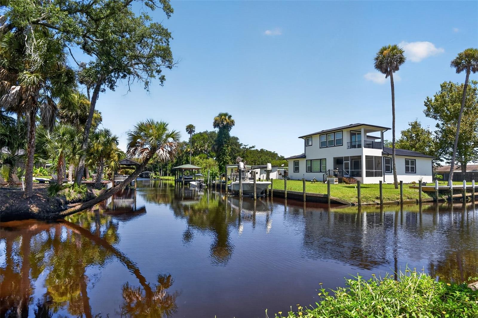 408 Palm Ave Property Photo 44