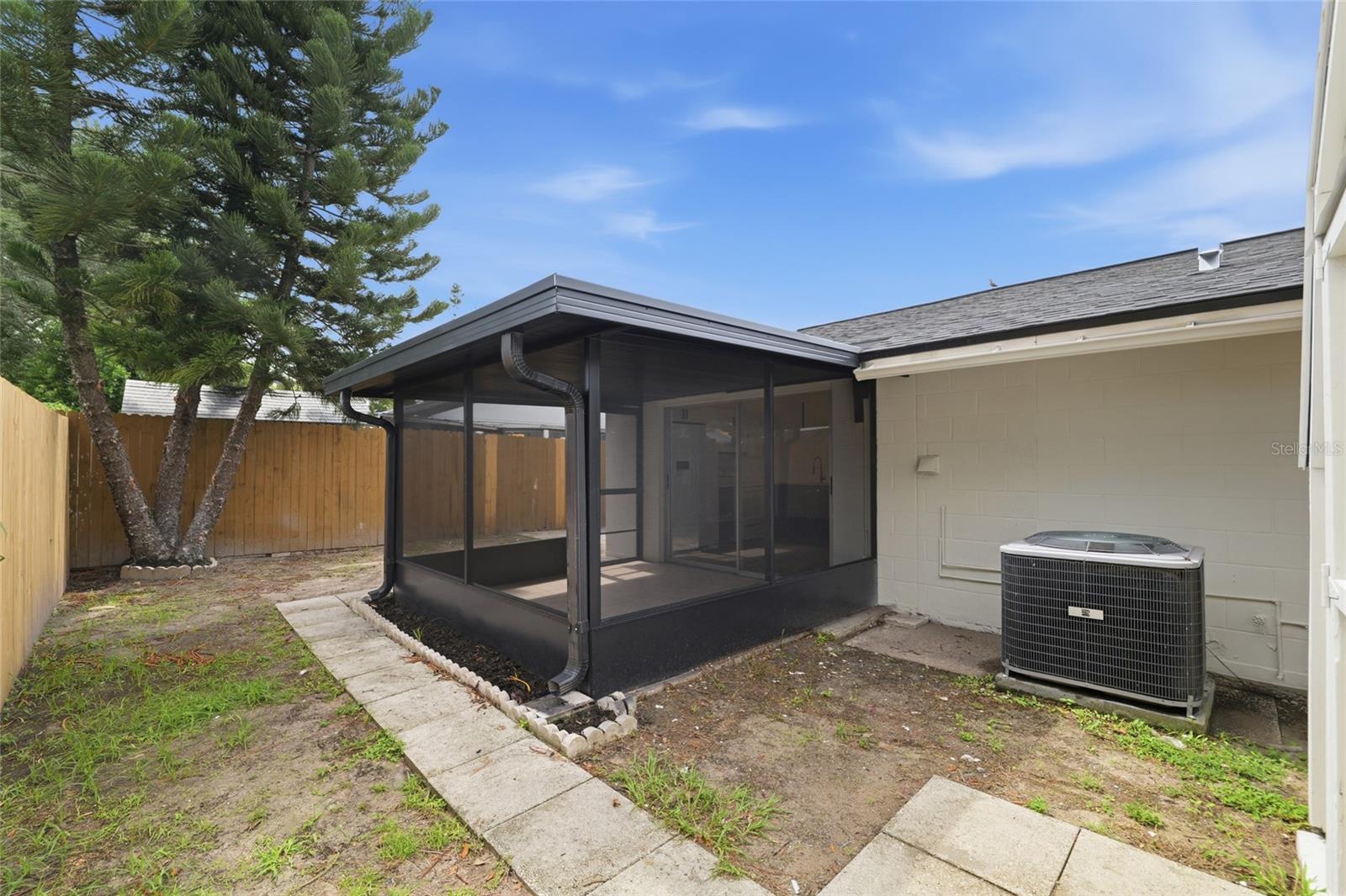 8602 Briar Grove Cir Property Photo 21