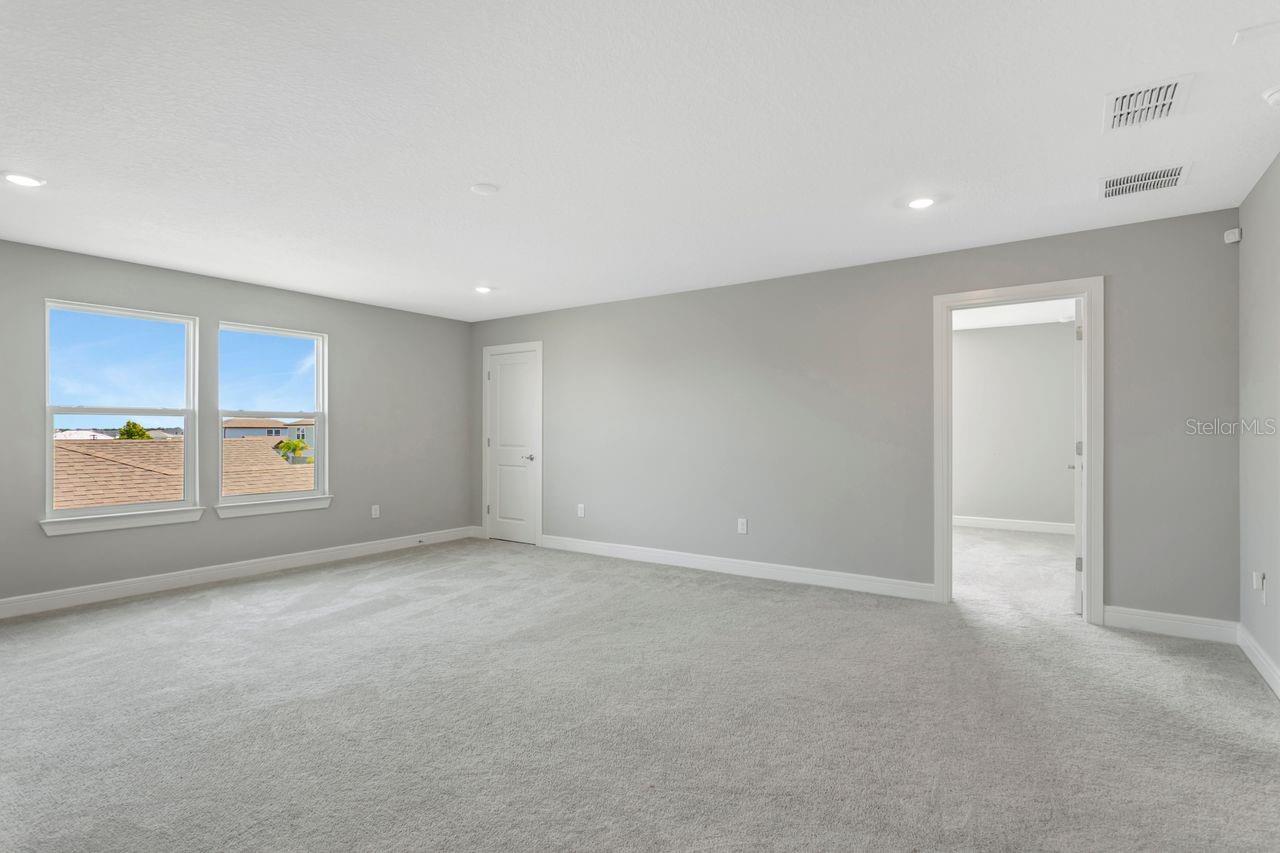 9909 Longmeadow Ave Property Photo 30