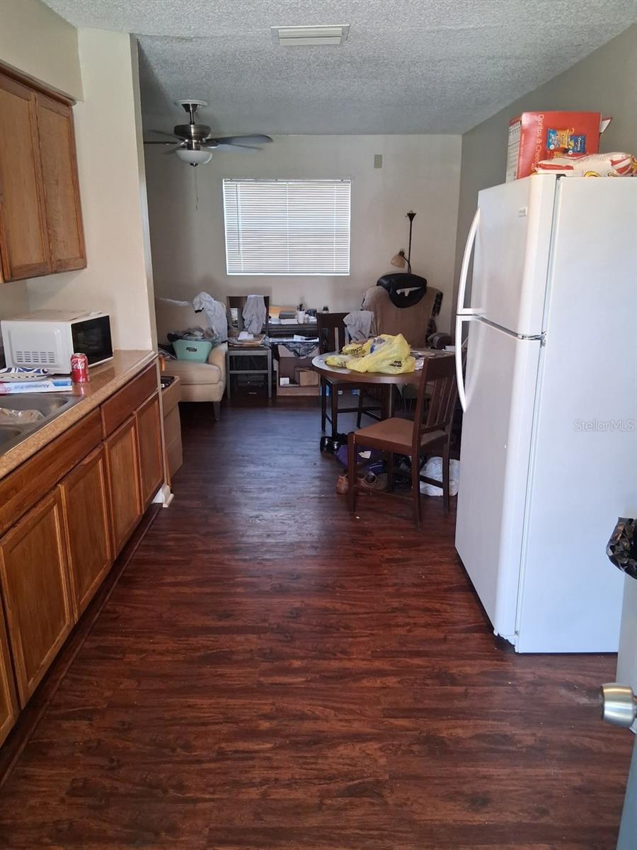 TB8531175 Property Photo 7
