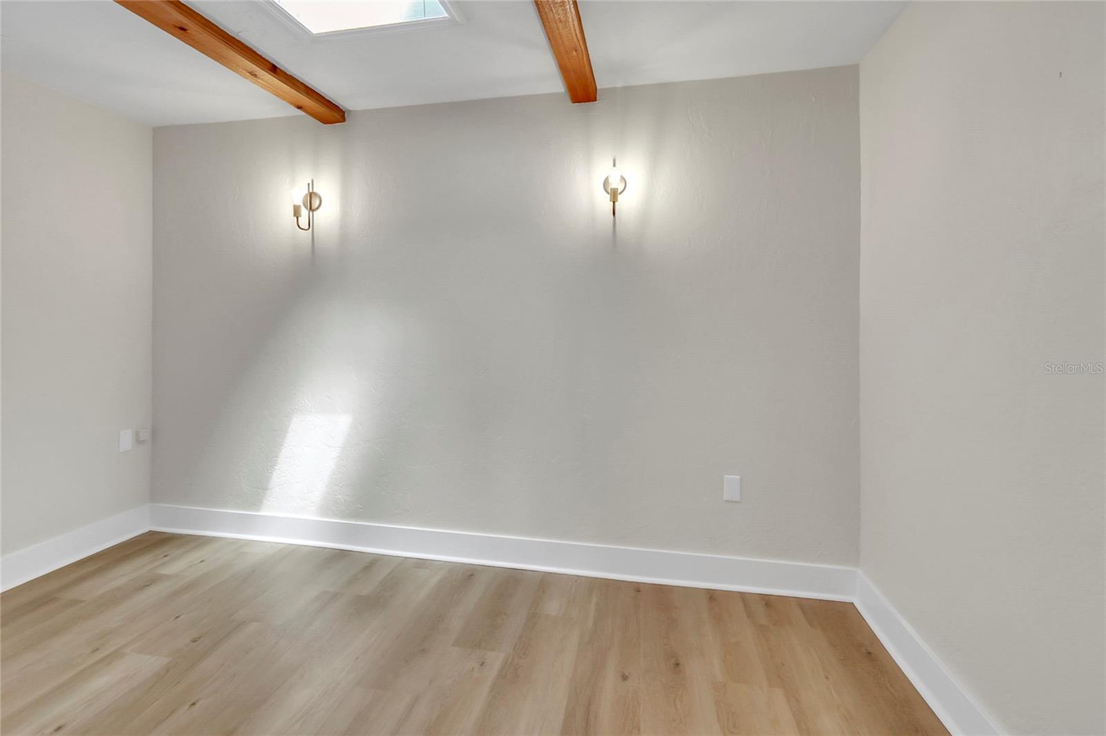 16123 E Lake Burrell Dr Property Photo 15
