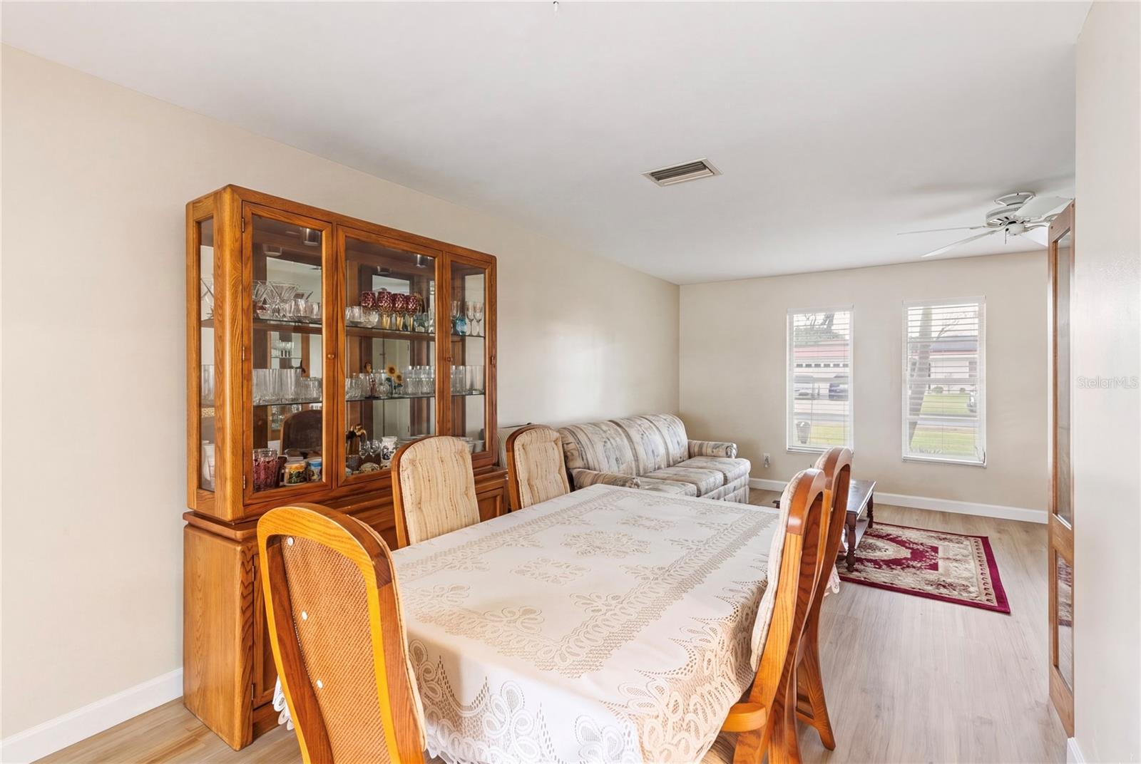 1081 Mcfarland St Property Photo 4