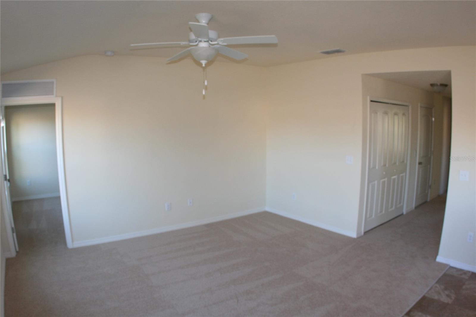 4362 High Ridge Ave Property Photo 9