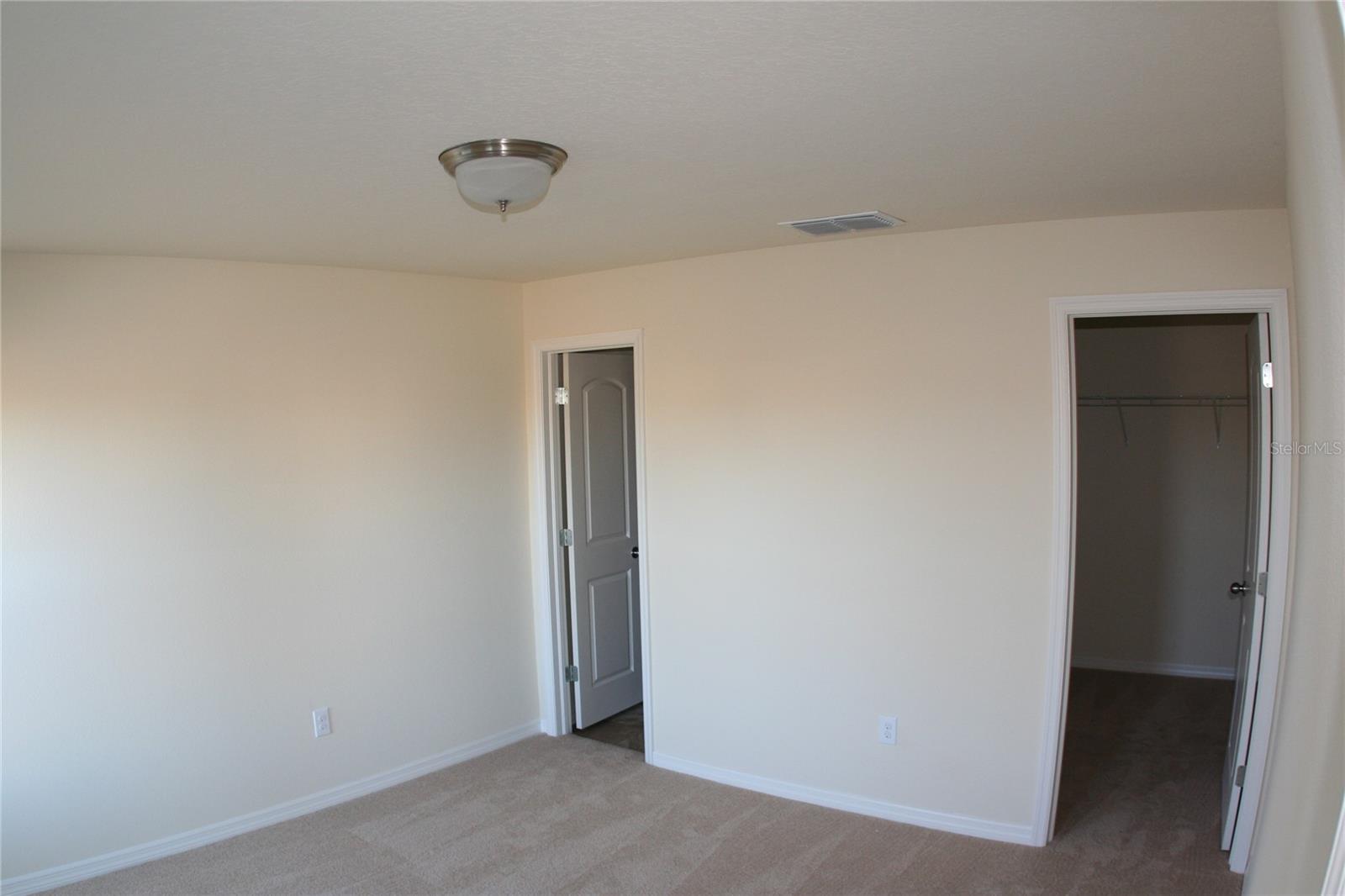 4362 High Ridge Ave Property Photo 11