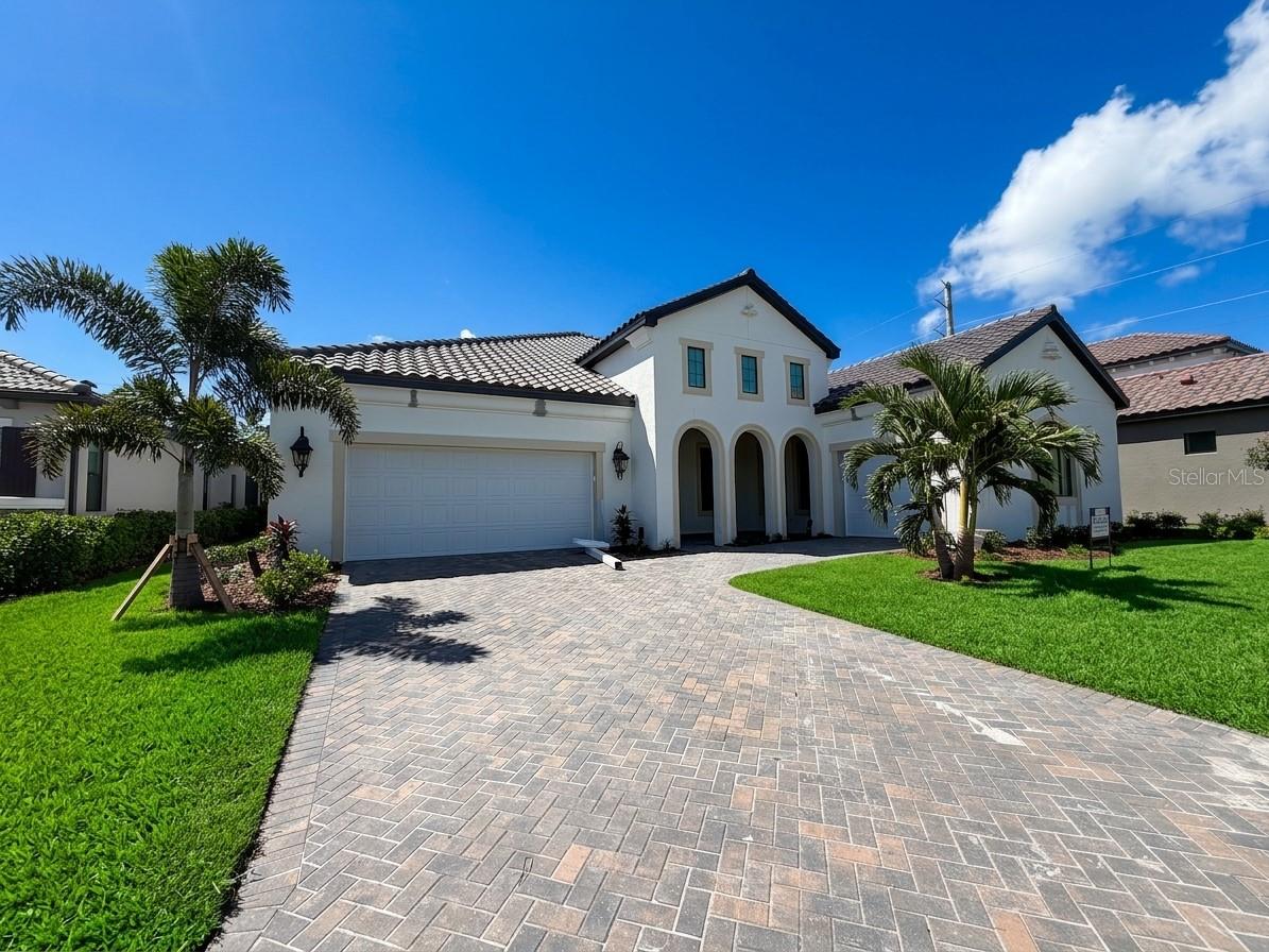 328 Bocelli Dr Property Photo 1