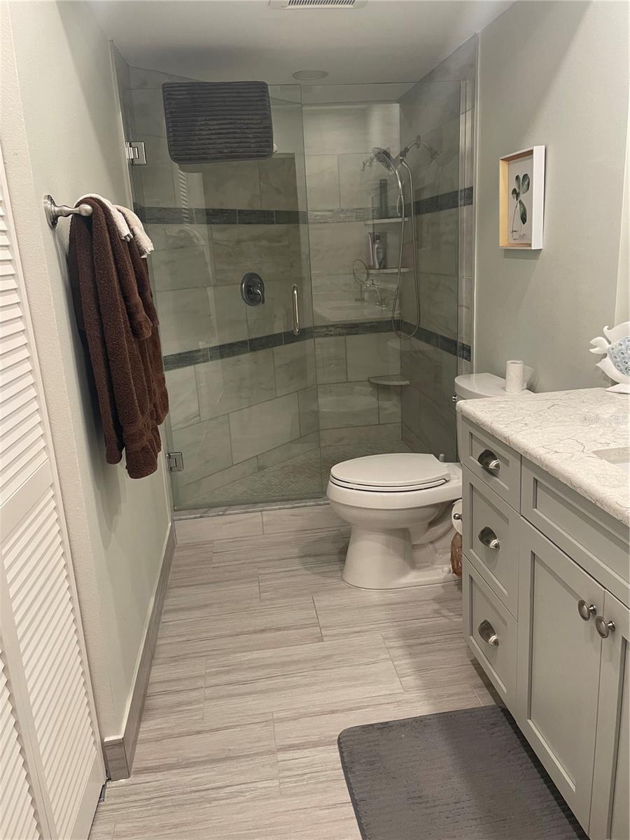 6104 Palma Del Mar Blvd S #304 Property Photo 14