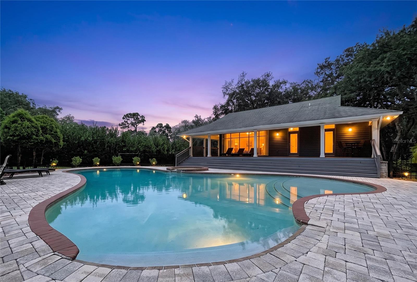 2918 Magnolia Trce Property Photo 10