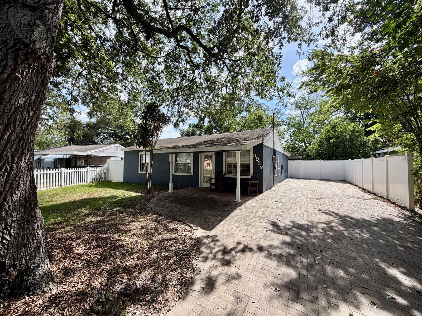 3926 W Cherry St Property Photo 2